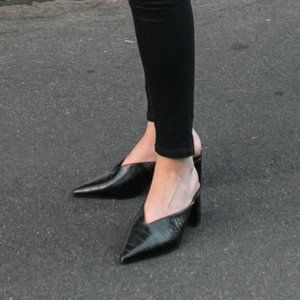 Croc Embossed Black Pumps